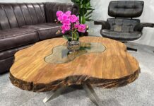 Runder Unikat Couchtisch aus Holz Runder Unikat Couchtisch aus Holz