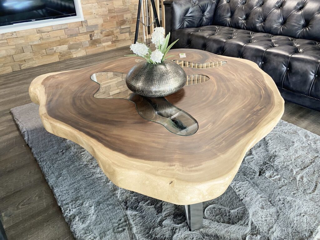 Ausgefallene Baumstamm Couchtische Design Couchtisch aus einer Baumscheibe
