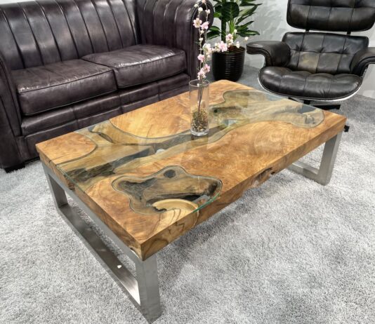 Eckige Couchtische aus Holz von GERKEN Wohndesign Eckige Couchtische aus Holz