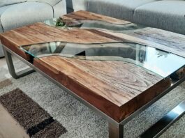 Wohnzimmertisch aus Massivholz Wohnzimmertisch aus Massivholz