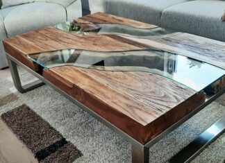 Wohnzimmertisch aus Massivholz Wohnzimmertisch aus Massivholz