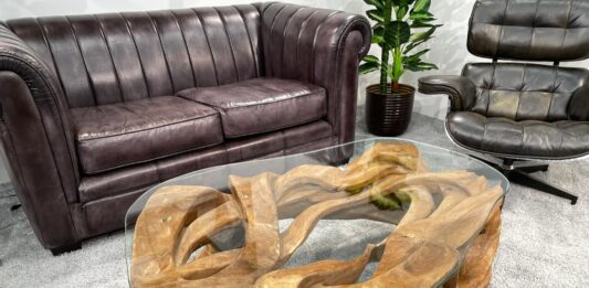 Individueller Couchtisch aus Holz Individueller Couchtisch aus Holz