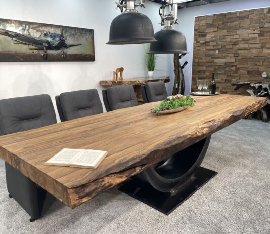 Grote eettafels van hout Grote eettafels van hout