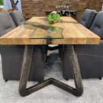 Designtisch aus Holz