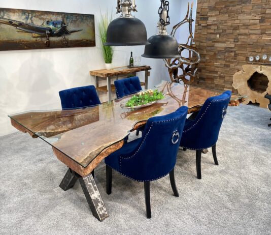 Interior ideas for sustainable solid wood tables: Naturalness meets style Dining table as individual as you are!