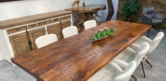Esstisch aus Holz „Modena“ Table à manger en bois Modena