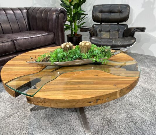 Runder Couchtisch aus Altholz Runder Couchtisch Eternia