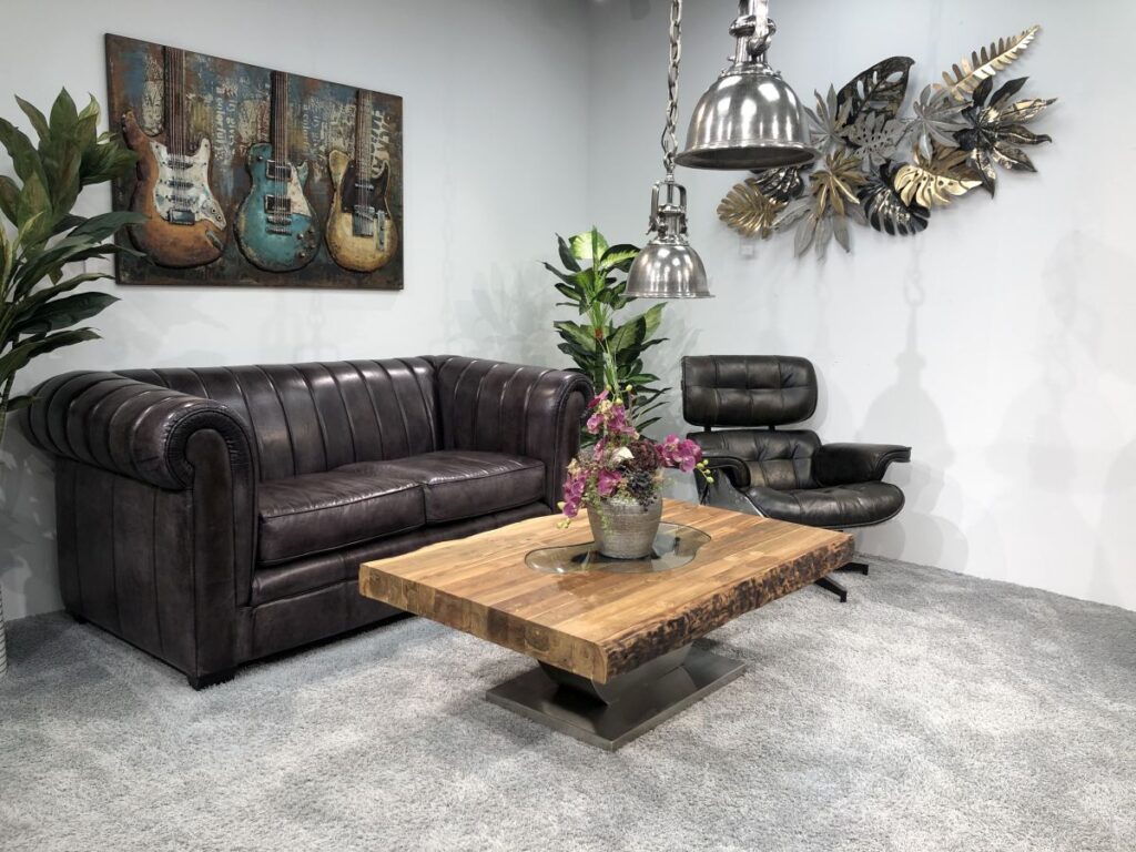 Einzigartige Holzmöbel von "Der Tischonkel" Design Couchtisch Massivholz Deep Island