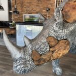 Designmöbel Dekoration Skulptur Nashorn