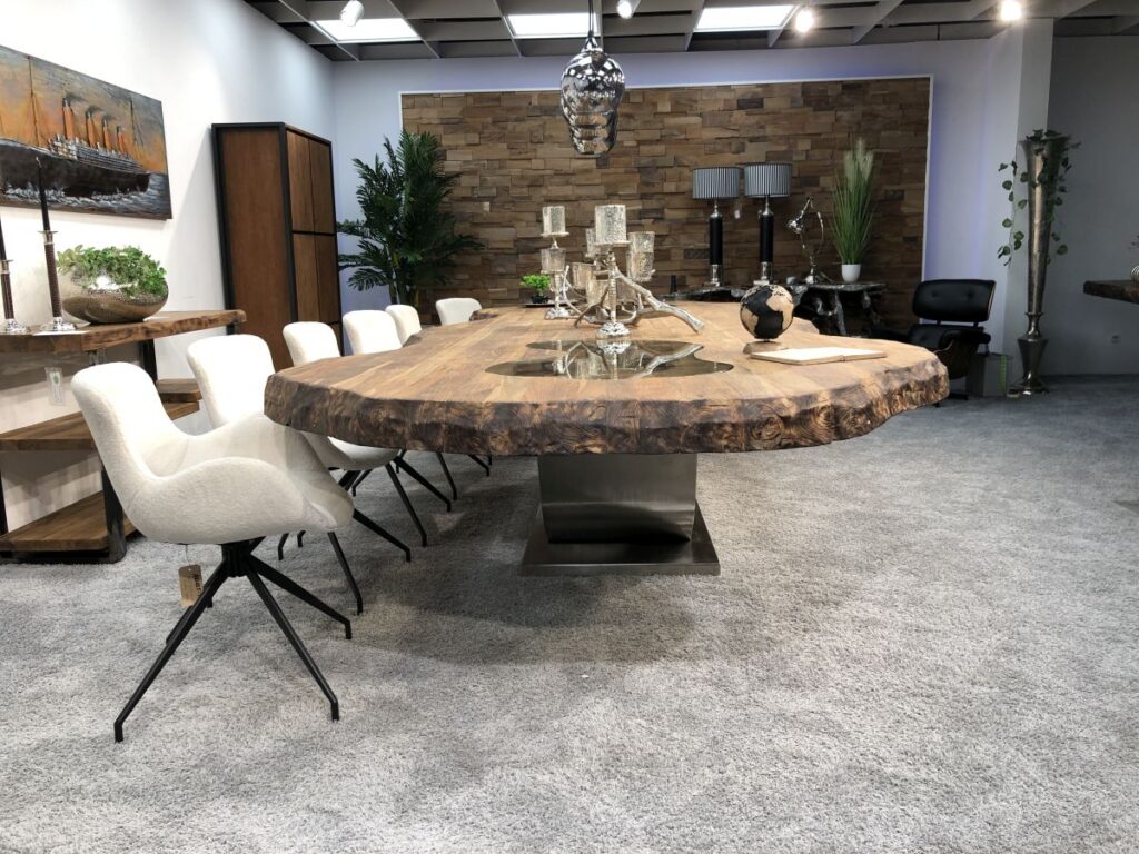 Einzigartige Holzmöbel von "Der Tischonkel" Einzigartige Holzmöbel Esstisch XXL Fusion
