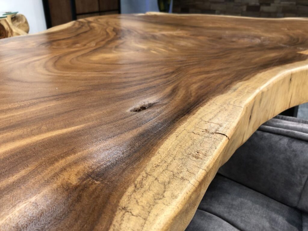 Einzigartige Holzmöbel von "Der Tischonkel" Massivholztisch Design Schreibtisch Suar