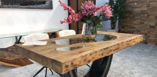 Nachhaltiger Massivholztisch mit Baumkante Deep Island Beitrag Nachhaltiger Massivholztisch mit Baumkante Deep Island