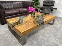 Niedriger Wohnzimmertisch „Wild Landscape“ Beitrag Wohnzimmertisch aus recyceltem Holz Wild Landscape