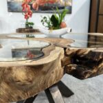 Design Esstisch aus einer Baumscheibe Lakeside Suar