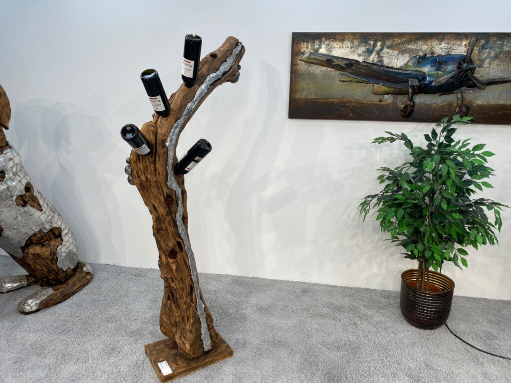 Außergewöhnliche Möbel aus Massivholz