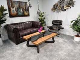 Solid wood coffee table: „Elements“ Post solid wood coffee table Elements