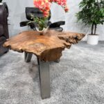 Massivholz Couchtisch im Naturdesign