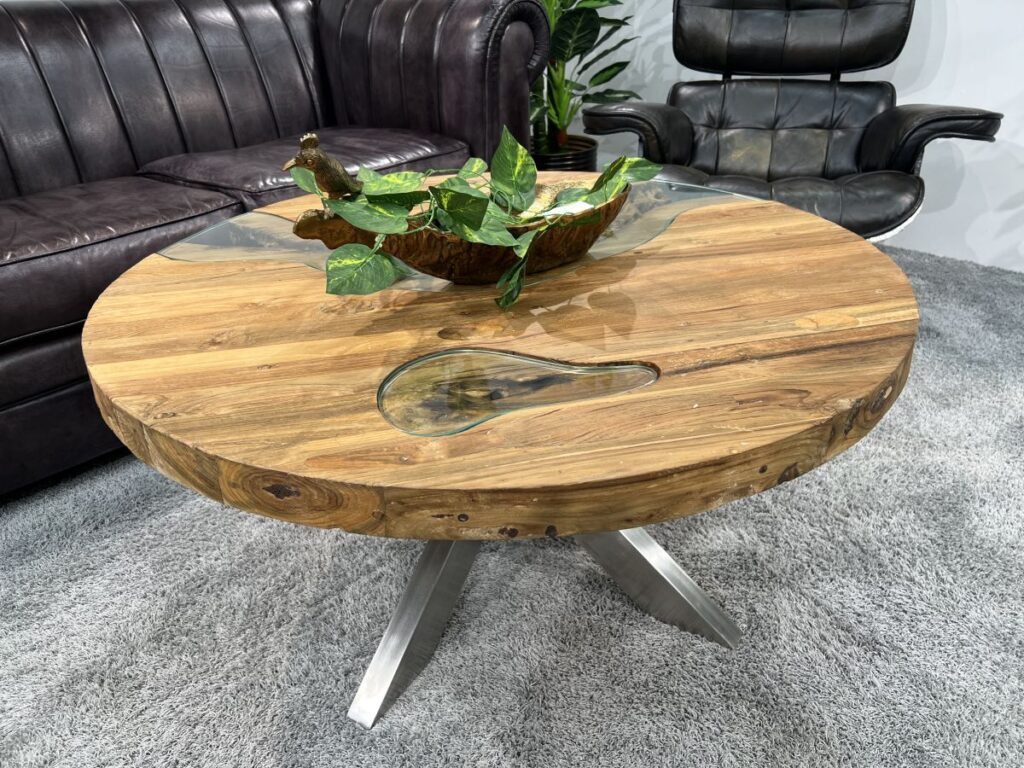 Besondere Couchtische als Hingucker im Wohnzimmer Besondere Tische runder Couchtisch Eternia