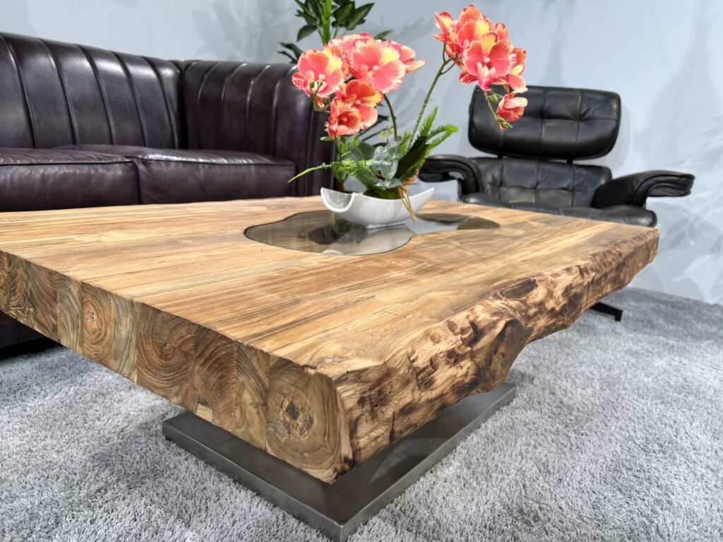 Couchtische aus Massivholz Design Wohnzimmertisch aus recyceltem Holz Deep Island