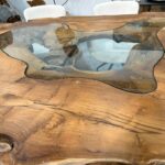 Massivholztisch mit Glaseinlagen Expression
