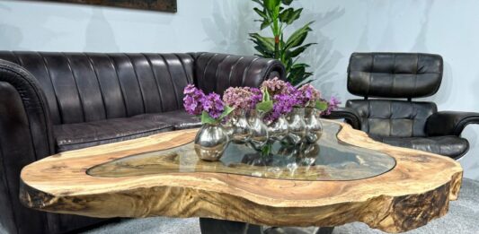 Mesa de tronco de diseño en diseño natural „Expression“ Contribución Diseño de mesa de tronco en diseño natural Expression