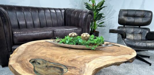 Living room table: Which wooden table is the right one? post living room table