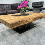 Couchtisch und Esstisch “Deep Island” aus Holz