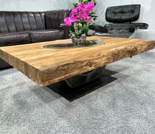 Página 2 de 7„ Mesa de salón cuadrada de madera reciclada