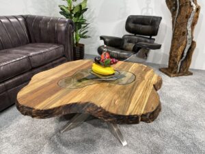 Couchtisch aus Holz Eternia