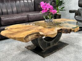 Bijzondere massief houten tafels in natuurlijk design Bijzondere massief houten tafels van massief hout