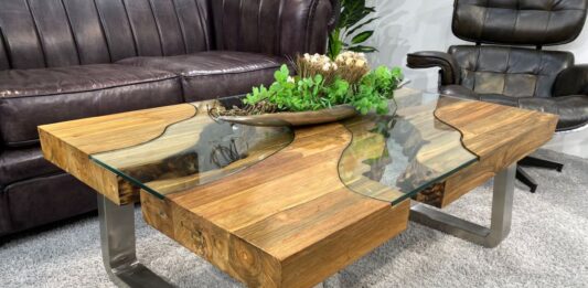 Mesa de salón cuadrada de madera maciza Mesa de salón redonda pequeña “Clash”