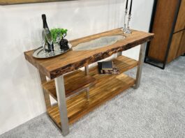 Unique sideboard made of recycled old wood „Venom“ Post unique sideboard made of recycled old wood Venom