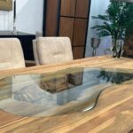 Deep Island mit Glaseinlage aus Massivholz