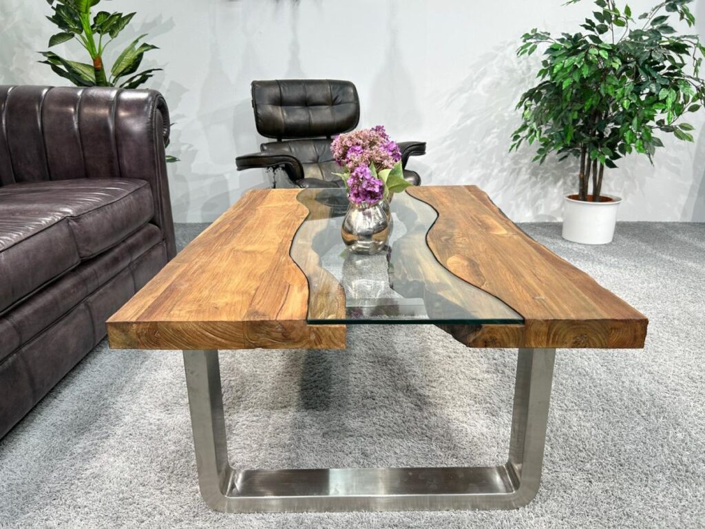 Wohnzimmertisch mit Baumkante OLD ELEMENTS Massivholztisch mit Glaseinlage Old Elements