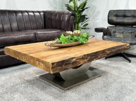 Table de salon exceptionnelle de première classe Table de salon exceptionnelle de première classe