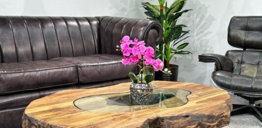 Table basse en bois massif unique „Fusion en bois ancien“ Article table basse en bois massif unique Fusion