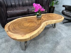 Bromo Couchtisch aus Holz