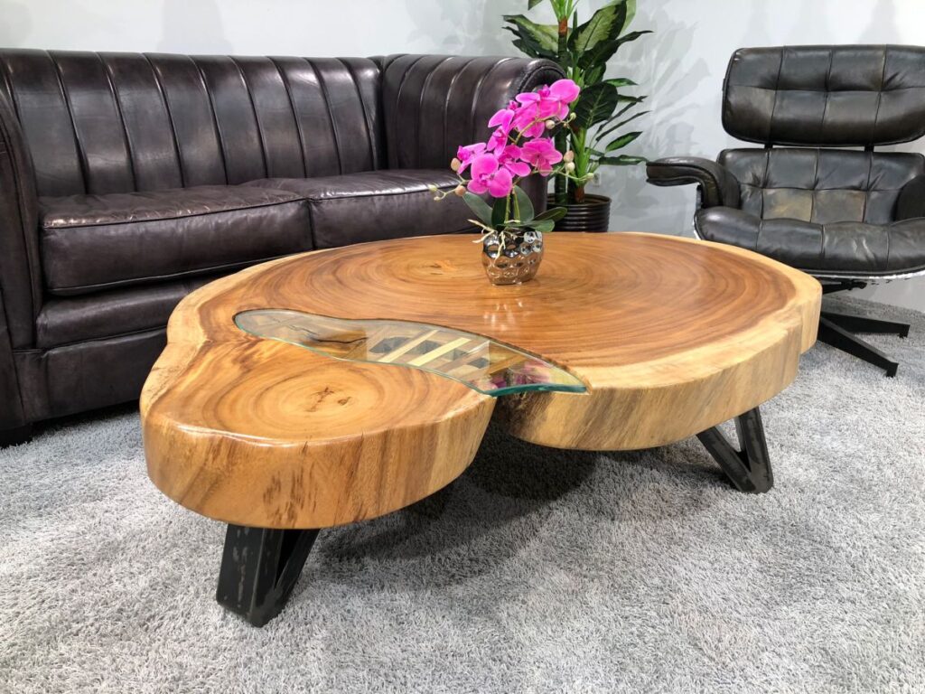 Besondere Couchtische als Hingucker im Wohnzimmer Besondere Couchtische Lakeside Suar