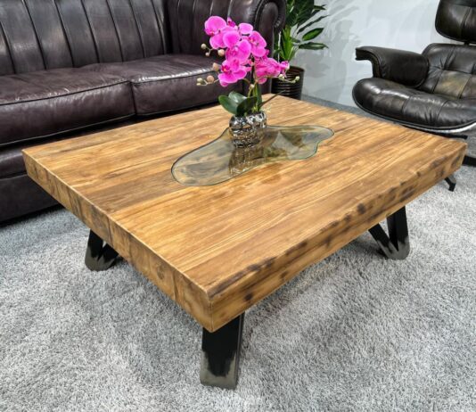 Coffee tables as the centerpiece of the living space! Couchtische als Mittelpunkt des Wohnraums