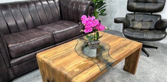 Couchtische und Esstische in Handarbeit gefertigt! Couchtische und Esstische in Handwerkskunst gefertigt!