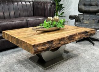 Couchtisch mit Massivholz-Tischplatte Deep Island Couchtisch aus Massivholz