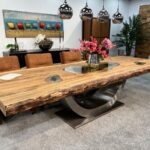 Designtische aus recyceltem Holz