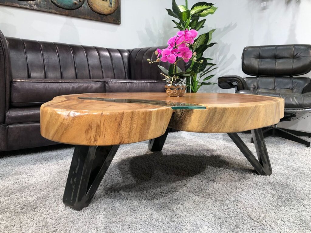 Dein Onlineshop für besondere Couchtische! Lakeside Suar besondere Couchtische