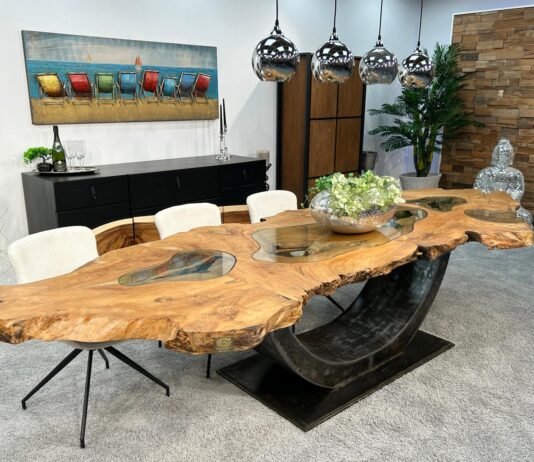 Die schönsten Massivholz-Esstische für große Familien Massivholz-Esstisch "Expression"