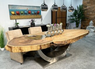 Design Esszimmertisch aus Massivholz „Expression Suar“ Design Esszimmertisch aus Massivholz Expression