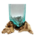 Handgeschnitzte Holzdeko mit Glas