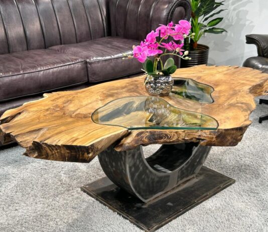 Incomparable design table „Expression“ Incomparable design table Expression