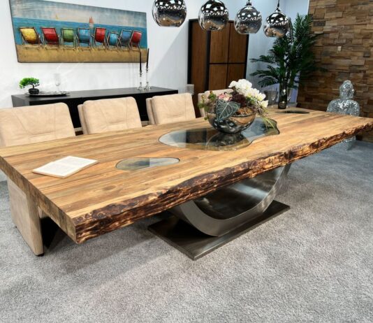 Esszimmertisch für 12 Personen Esszimmertisch für 12 Personen