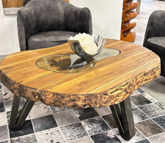 Couchtisch mit Nierenform von GERKEN Wohndesign Couchtisch in Nierenform Atoll