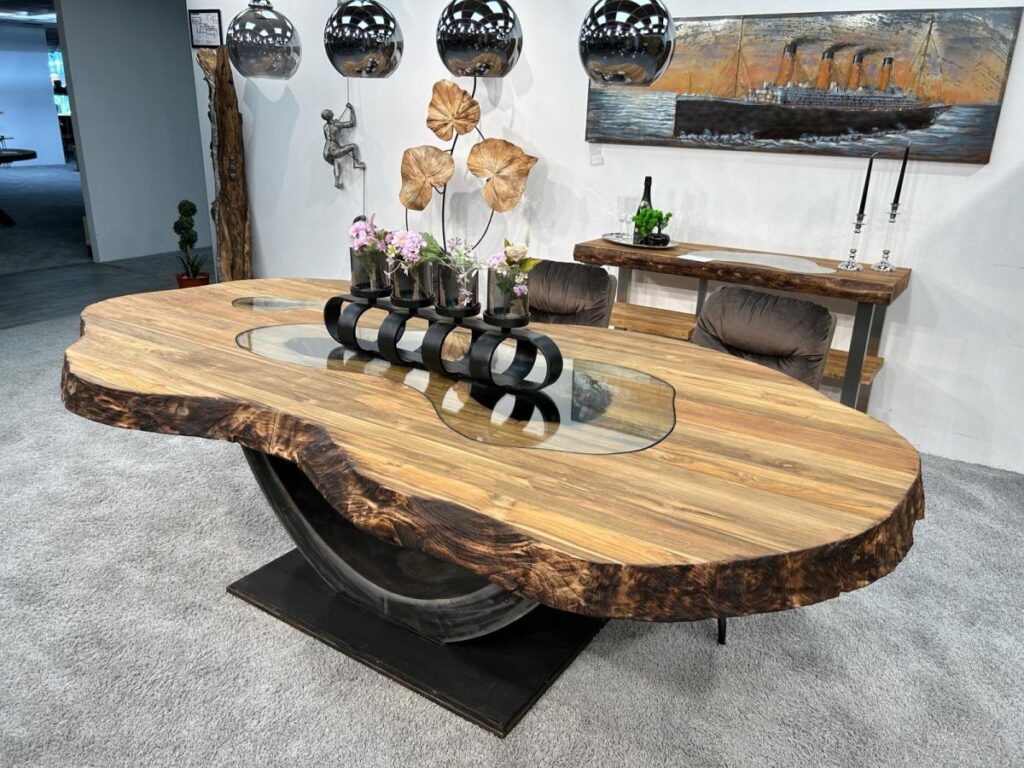 Fusion Massivholztisch Unikat